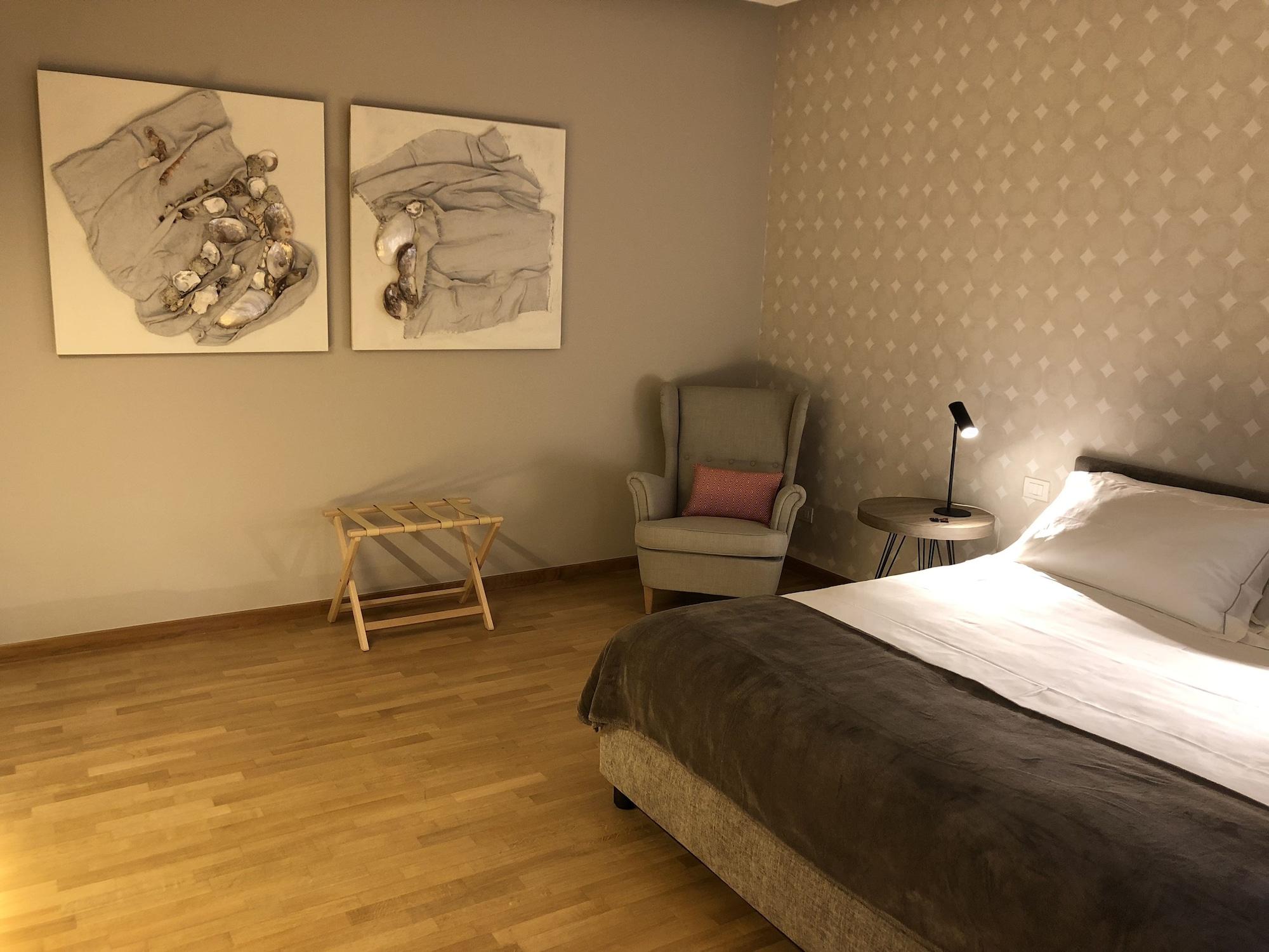 200 Rooms & Terrace Bari Exteriör bild